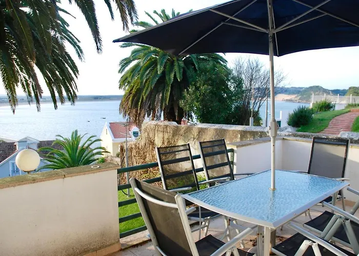 Апартаменты Ocean - Duplex 65m From The With Pool And Parking Сан-Мартинью-ду-Порту