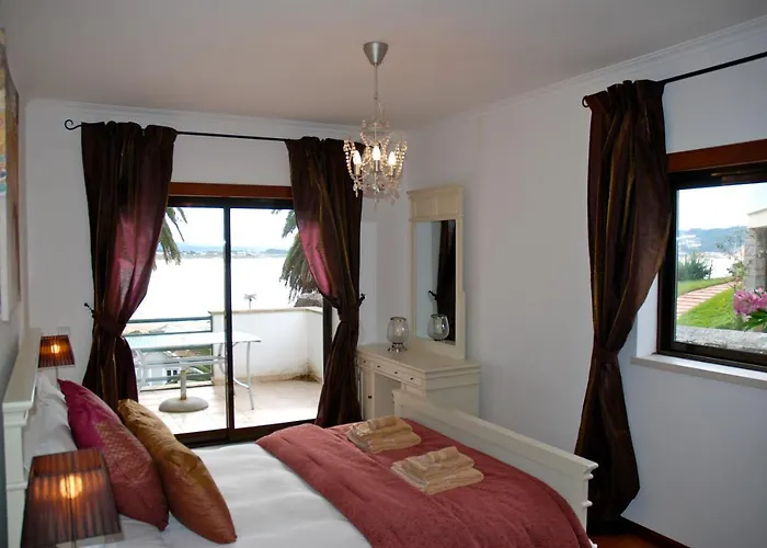 Ocean - Duplex 65m From The With Pool And Parking Апартаменты Сан-Мартинью-ду-Порту